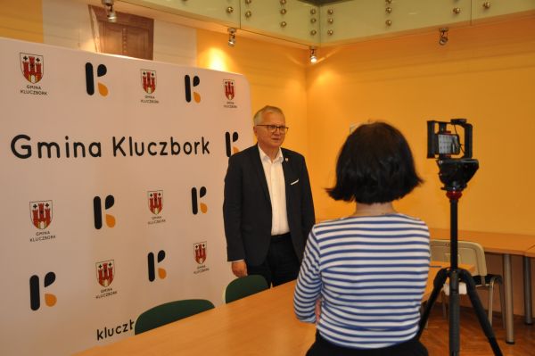 podpisanie umów na stypendia