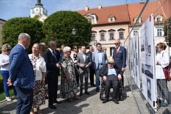 Wystawa-Senat wczoraj i dziś. W 100. rocznicę pierwszego posiedzenia Senatu II RP