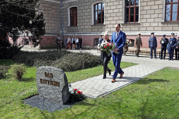 Obchody Zbrodni Katyńskiej w ZSP nr 1 w Kluczborku