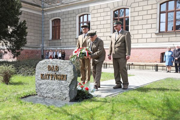 Obchody Zbrodni Katyńskiej w ZSP nr 1 w Kluczborku