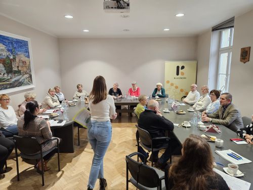 Spotkanie z przedstawicielami seniorów w sprawie Polsko-Szwajcarskiego Programu Rozwoju Miast