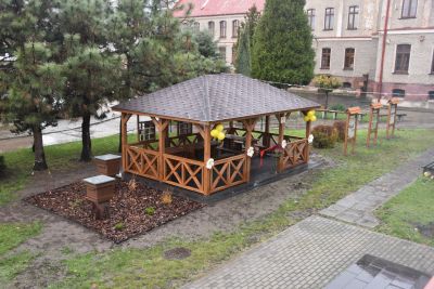 PRACOWNIA POD CHMURKĄ