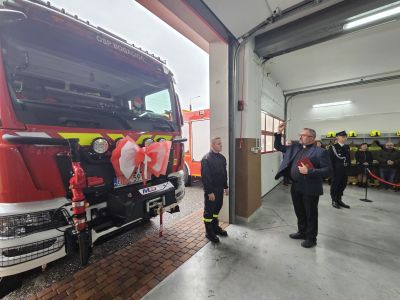 Nowy samochód ratowniczo-gaśniczy dla OSP Bogacica