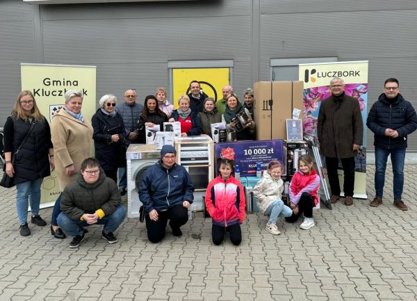 Kluczbork Świeci Pomocą: Sprzęt AGD Dla Stowarzyszeń